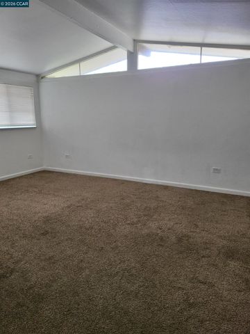 115 Danrose Dr, Vallejo, CA 94589