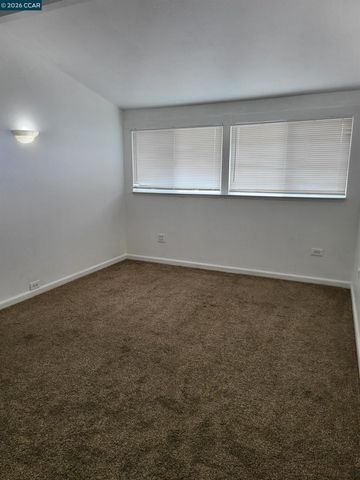 115 Danrose Dr, Vallejo, CA 94589