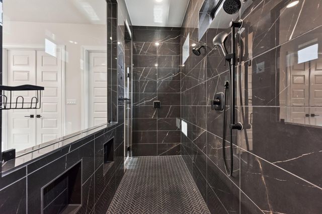 222 Rio Ranchero RD, Georgetown, TX 78628