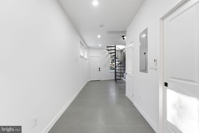 718 RHODE ISLAND AVE NW, Washington, DC 20001