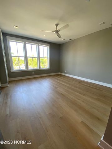 1704 Church Street 308, Wilmington, NC 28403