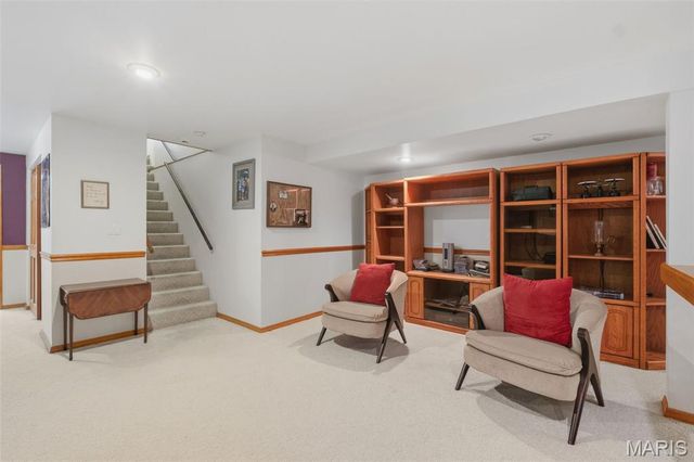 7811 Grantwood Oaks Court, St Louis, MO 63123