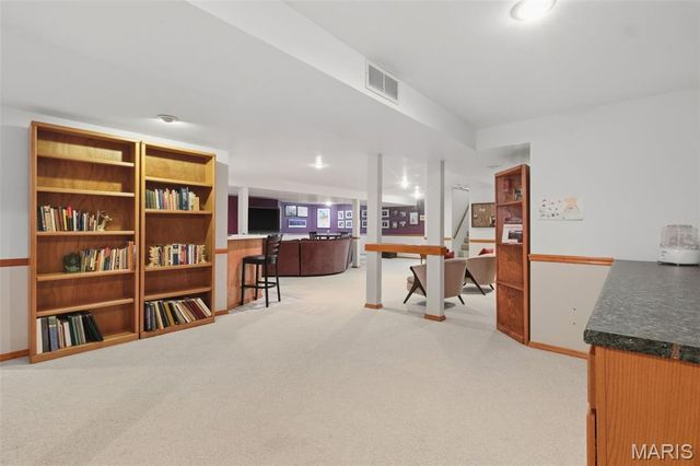 7811 Grantwood Oaks Court, St Louis, MO 63123