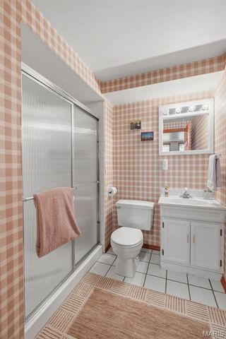 7811 Grantwood Oaks Court, St Louis, MO 63123