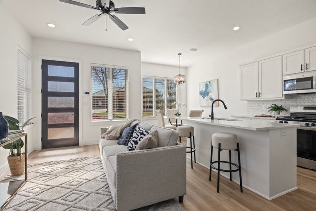 172 W 17th Street, Mt Pleasant, TX 75455