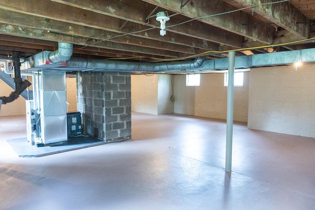 1359 Bell Avenue, New Buffalo City, MI 49117