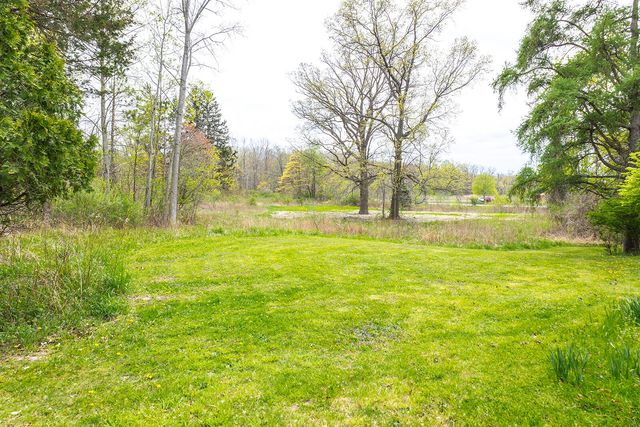 1359 Bell Avenue, New Buffalo City, MI 49117