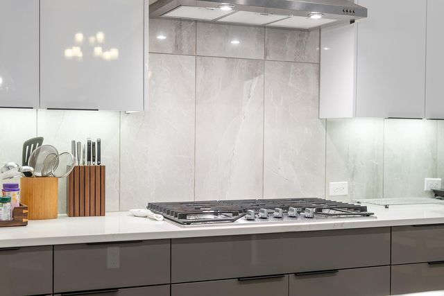 606 Sweet Grass LN, Austin, TX 78738