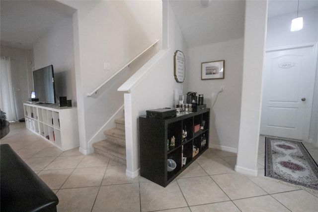 1185 SEBURN ROAD, Apopka, FL 32703