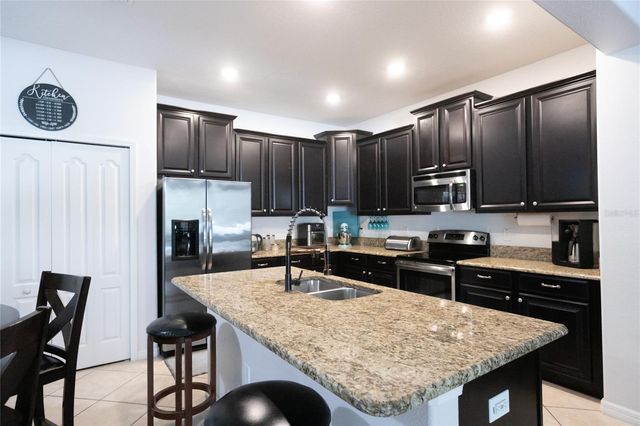 1185 SEBURN ROAD, Apopka, FL 32703