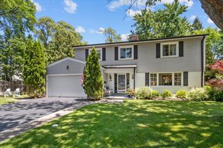 115 Avon Avenue, Northfield, IL 60093
