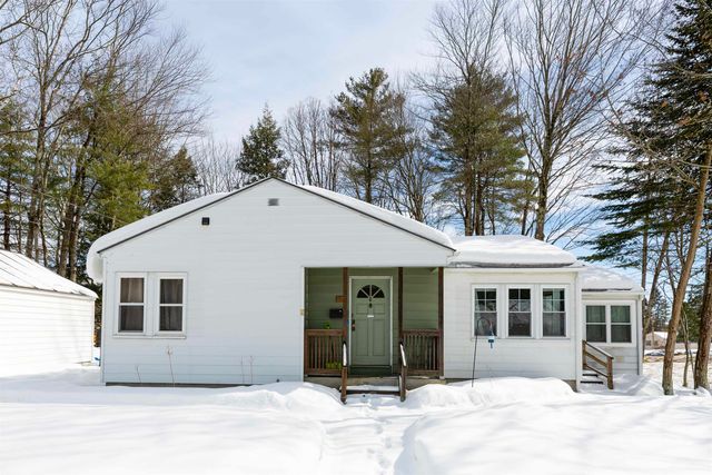 117 Airport Road, Hartford, VT 05001