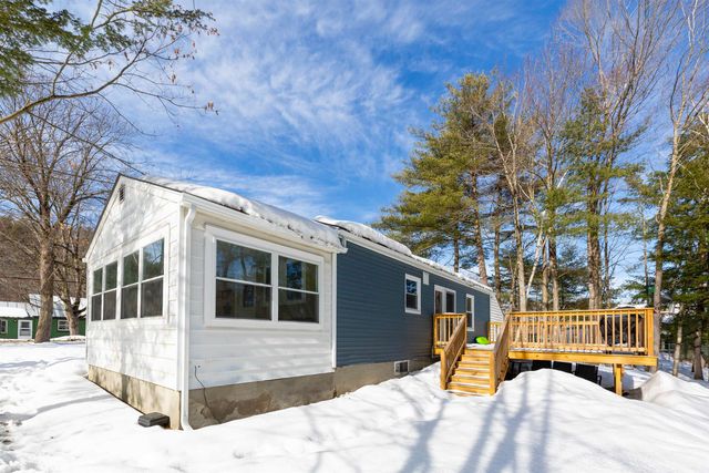 117 Airport Road, Hartford, VT 05001