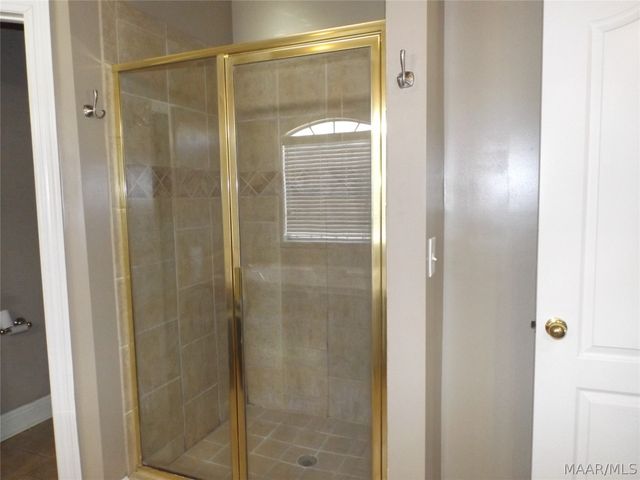 249 SPENCER Way, Deatsville, AL 36022