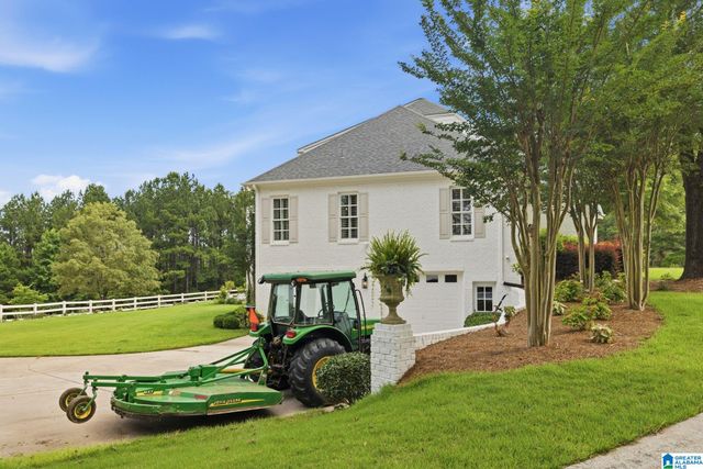 100 AUTUMN CREST DRIVE, Chelsea, AL 35051