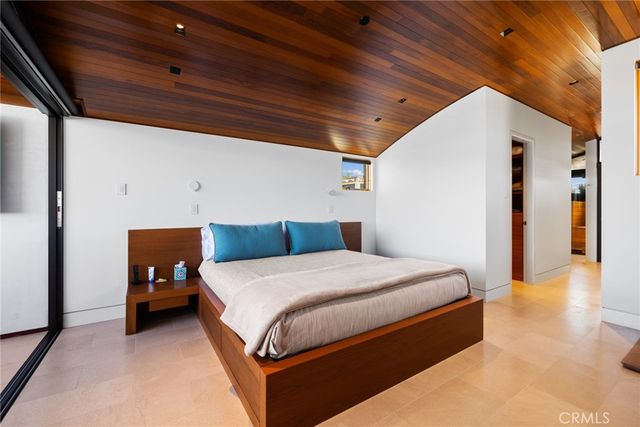 1509 E Bay Avenue, Newport Beach, CA 92661