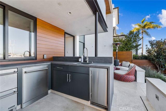 1509 E Bay Avenue, Newport Beach, CA 92661