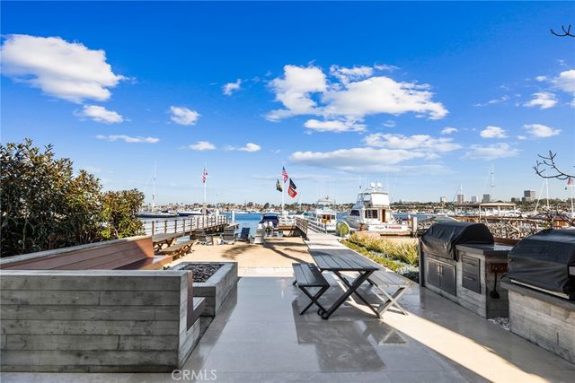 1509 E Bay Avenue, Newport Beach, CA 92661