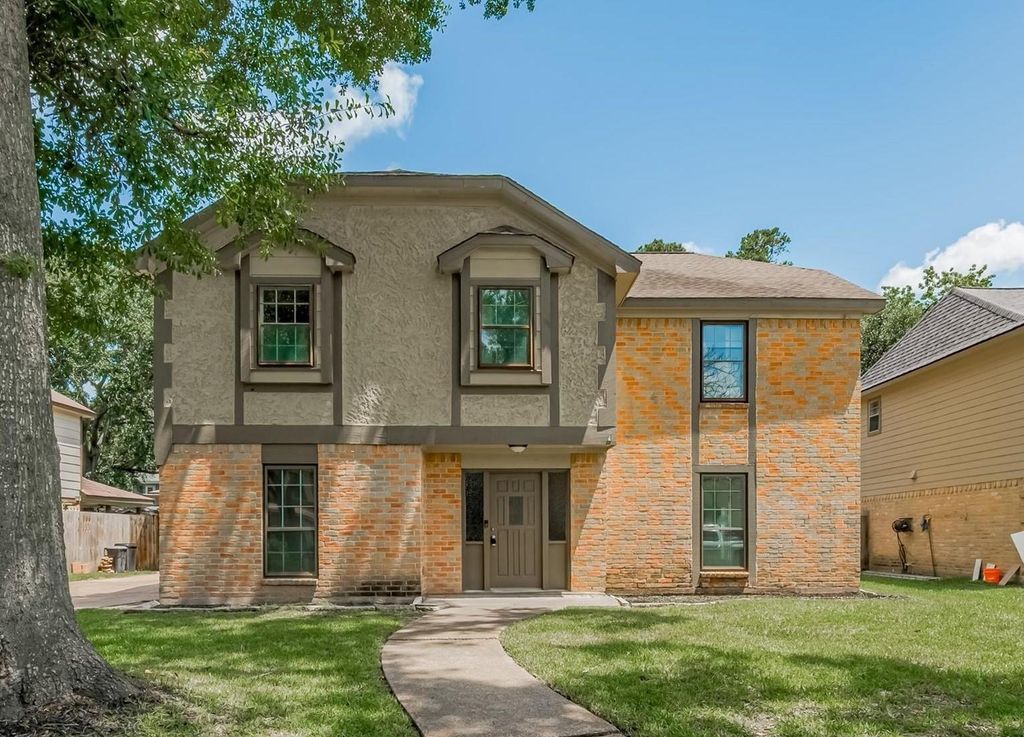 5711 Arenas Timbers Drive, Humble, TX 77346