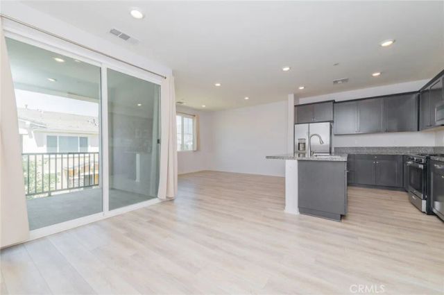 16681 Wyndham 3, Fontana, CA 92336