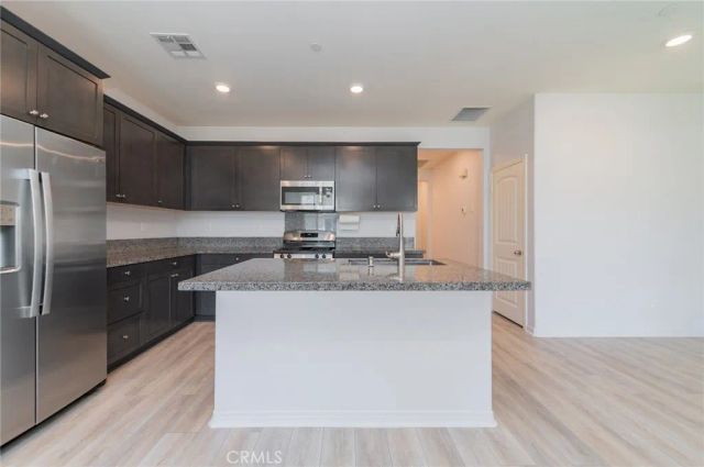 16681 Wyndham 3, Fontana, CA 92336