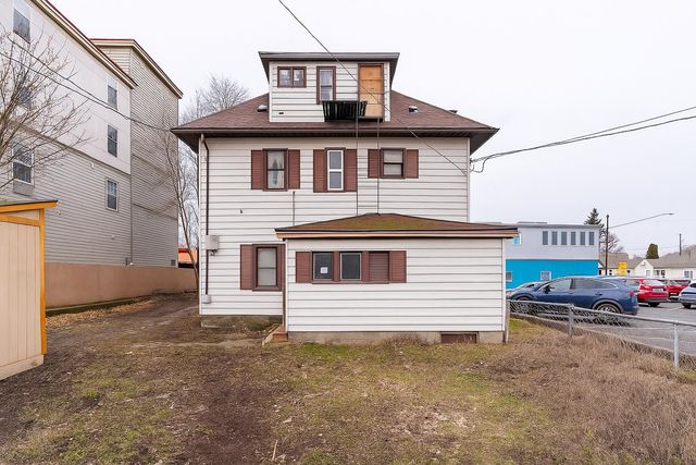 3011 E Queen Ave, Spokane, WA 99217