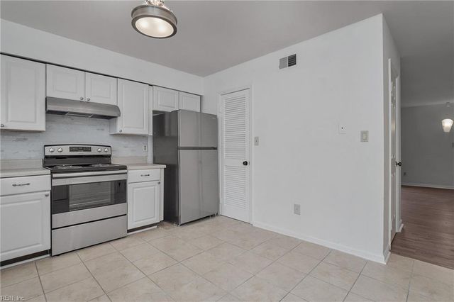 358 Susan Constant DR, Newport News, VA 23608