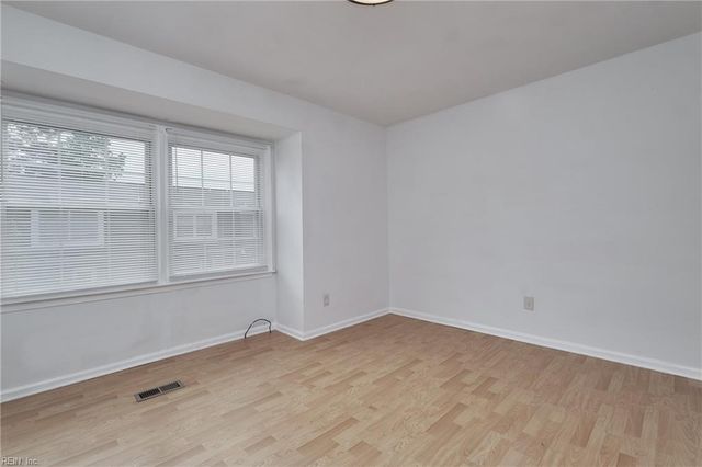 358 Susan Constant DR, Newport News, VA 23608