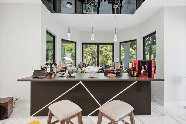 5428 Villawood Cir, Calabasas, CA 91302