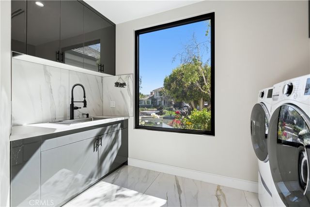 5428 Villawood Cir, Calabasas, CA 91302