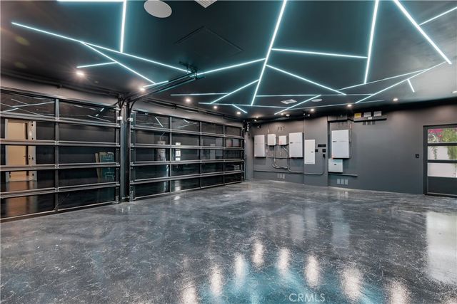 5428 Villawood Cir, Calabasas, CA 91302