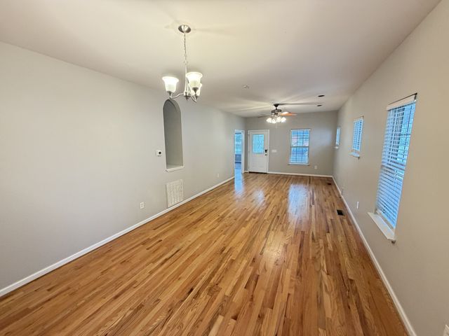 708 N 2nd St, Nashville, TN 37207