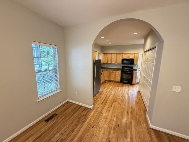 708 N 2nd St, Nashville, TN 37207