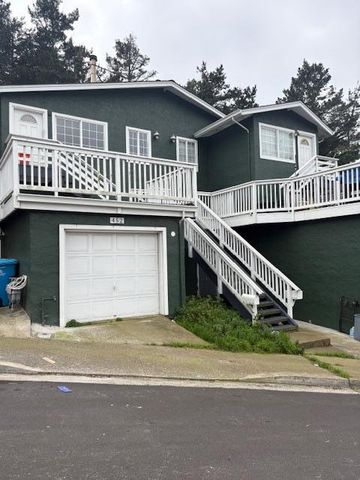 452 Lewis Lane, Pacifica, CA 94044