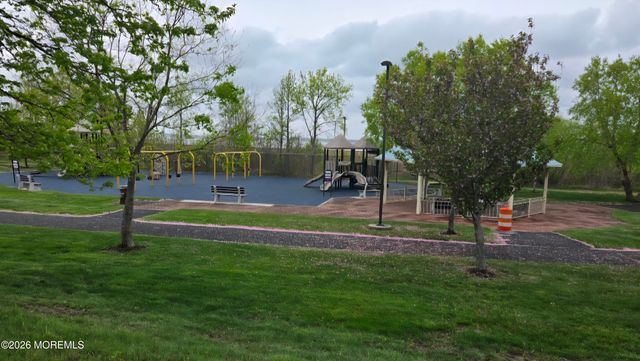 94 Boulevard W, Keyport, NJ 07735