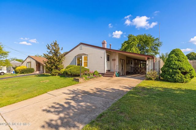 94 Boulevard W, Keyport, NJ 07735