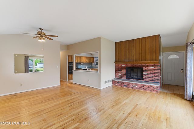 94 Boulevard W, Keyport, NJ 07735