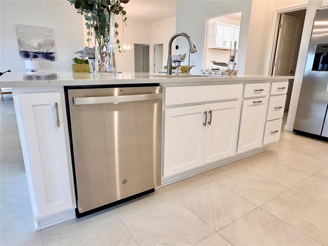 1454 JEREMY CIRCLE, The Villages, FL 34762