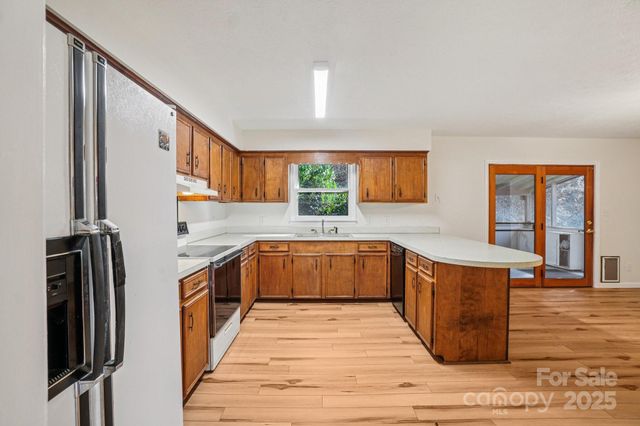 480 Paint Fork Road, Barnardsville, NC 28709