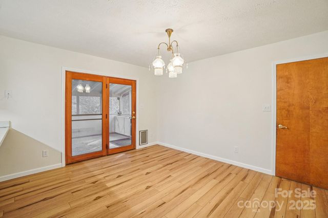 480 Paint Fork Road, Barnardsville, NC 28709