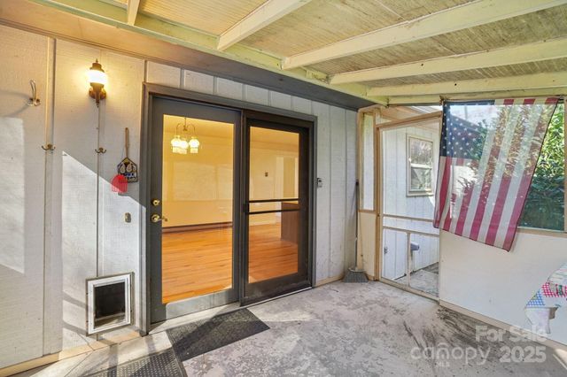 480 Paint Fork Road, Barnardsville, NC 28709