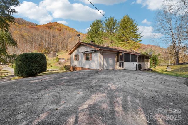 480 Paint Fork Road, Barnardsville, NC 28709