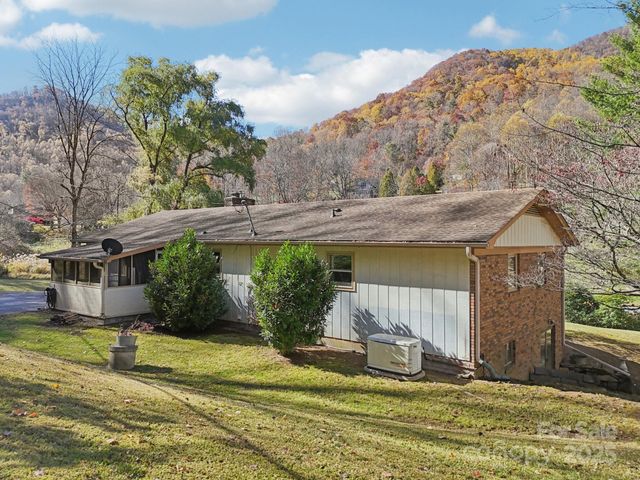 480 Paint Fork Road, Barnardsville, NC 28709