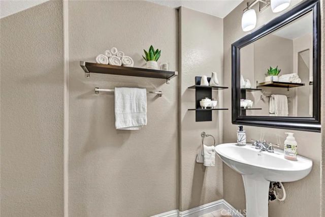 50 White Sage, Irvine, CA 92618