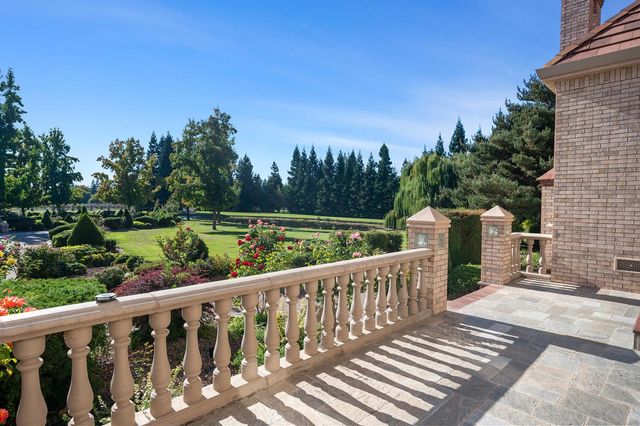 10875 Grenache Way, Elk Grove, CA 95624