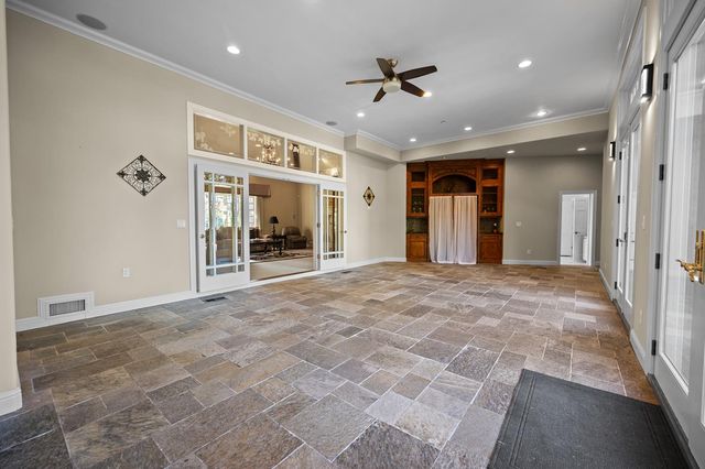 10875 Grenache Way, Elk Grove, CA 95624