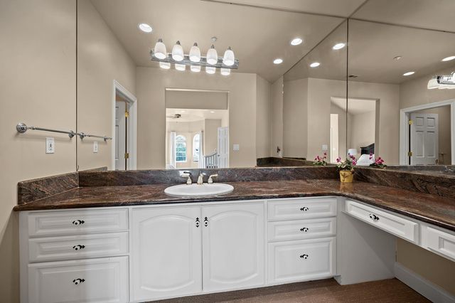 10875 Grenache Way, Elk Grove, CA 95624