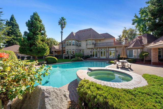 10875 Grenache Way, Elk Grove, CA 95624
