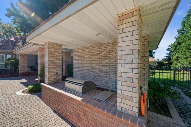 10875 Grenache Way, Elk Grove, CA 95624