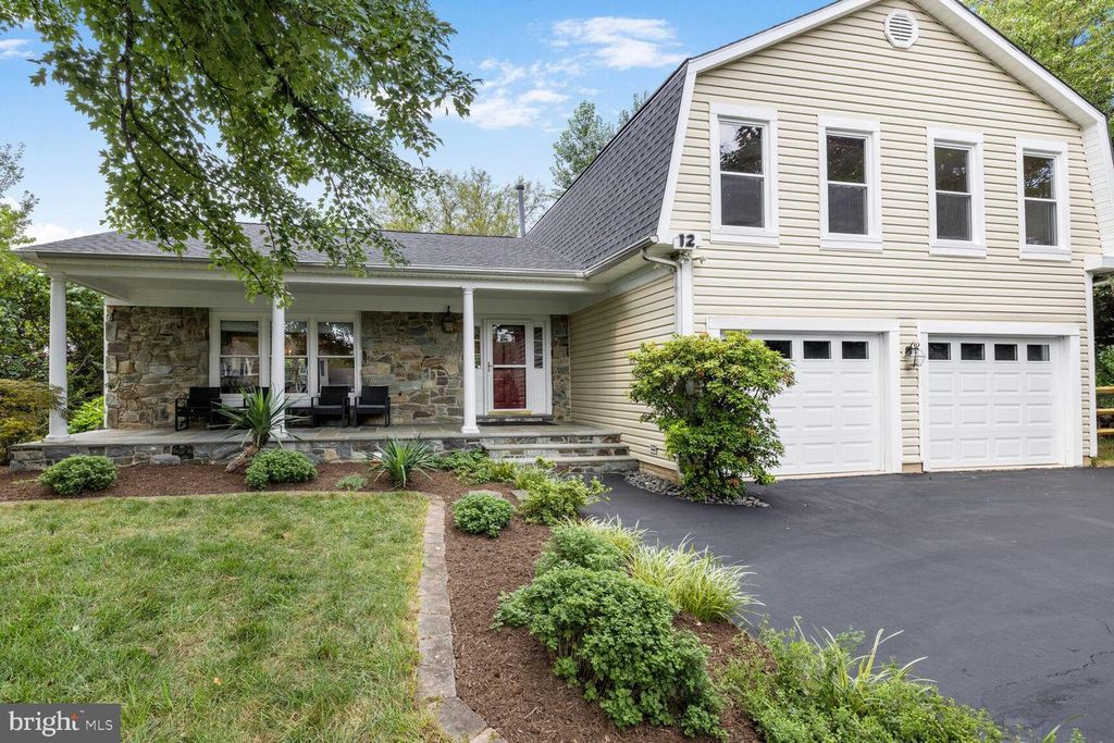 12 BOTANY CT, North Potomac, MD 20878